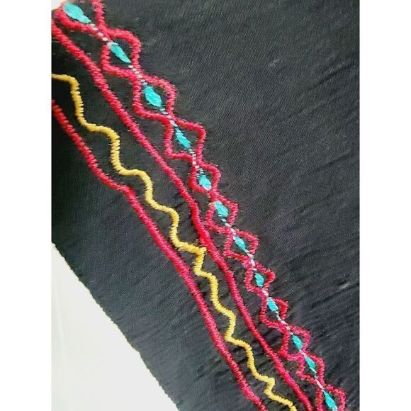 Bila 1XP Black Embroidered Top Women's Plus Boho Peasant S/S Vtg Shoulder Pads - Picture 4 of 8